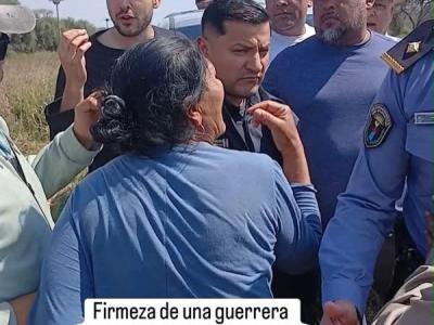 LA TIERRA SE DEFIENDE NO AL DESALOJO